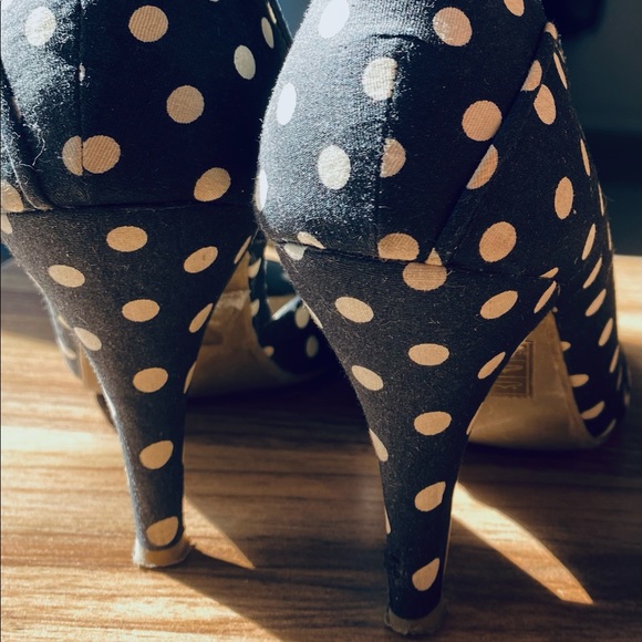 Polka dot heels size 8 retro 50s style - Picture 4 of 4